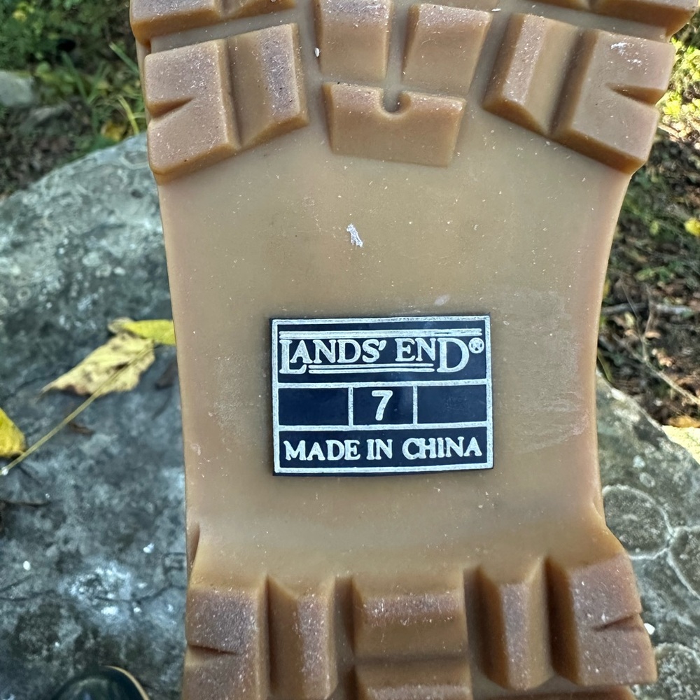 NWOB Lands End Lace Up Rain and Hike boot size 7 - Picture 5 of 8